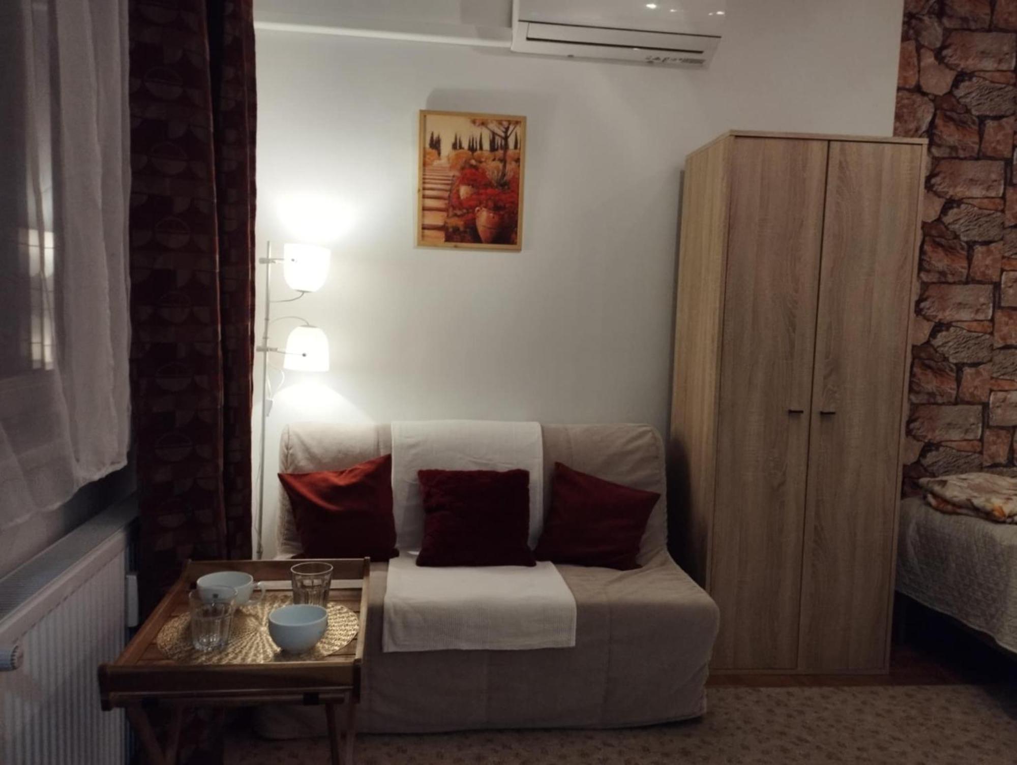 Epres Flat Appartement Boedapest Buitenkant foto