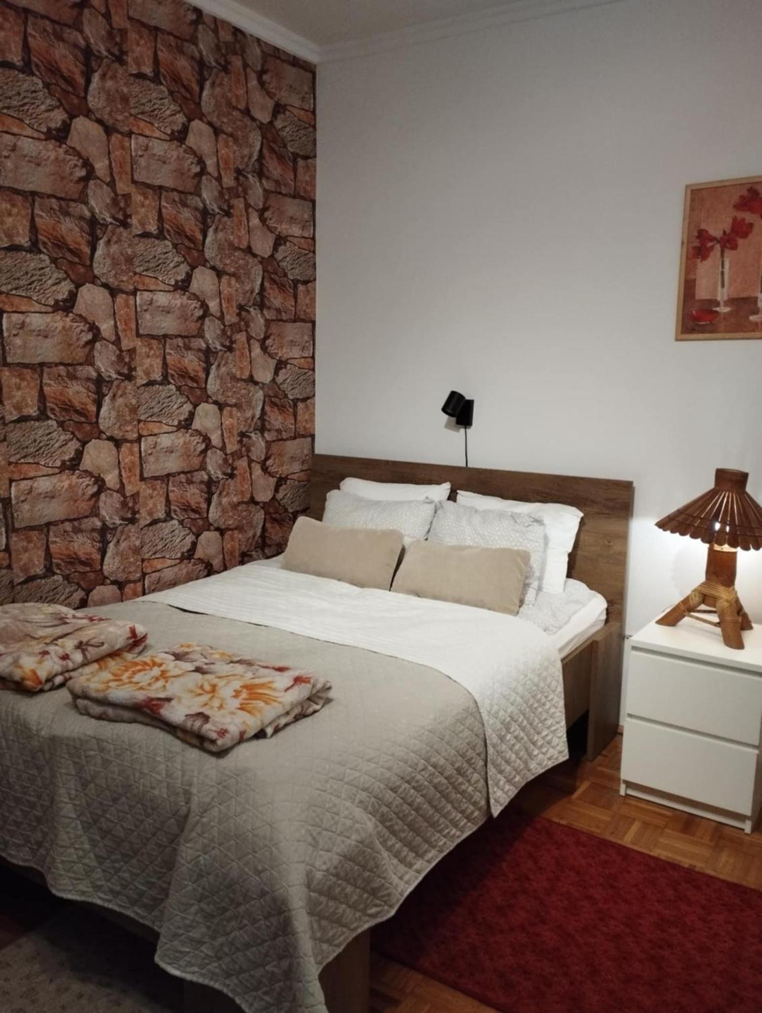 Epres Flat Appartement Boedapest Buitenkant foto